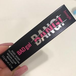 Benefit Bad Gal BANG! Volumizing Mascara, Black (1)